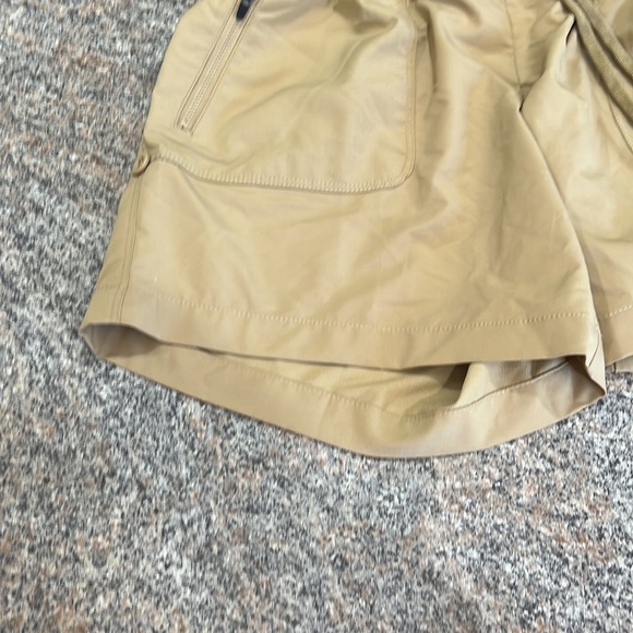 Ascend, shorts, size medium - Picture 5 of 7